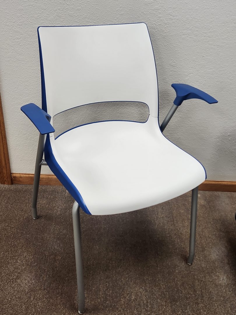 Dabble Poly seat and back. 4 leg with arms. Two tone color